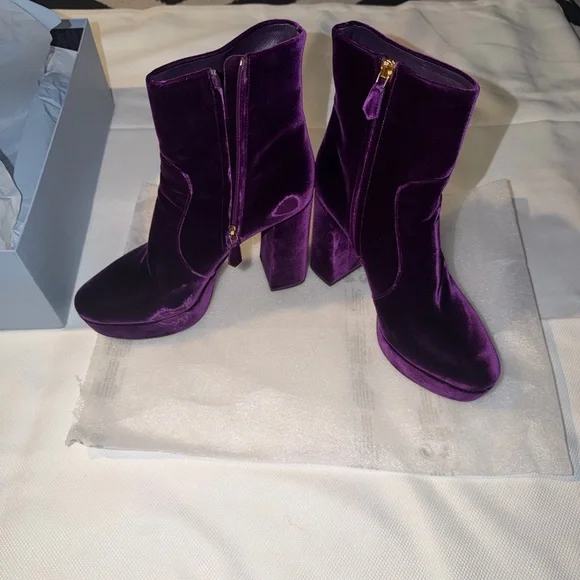 PRADA CALZATURE DONNA Platform Boots| size 40.5 | Color - Mora (Purple) - Picture 6 of 17